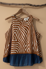 Carica l'immagine nel visualizzatore della galleria,Top zebra caramelo - frente
