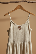 Carregar imagem no visualizador da galeria, Vestido boho bege - detalhe superior
