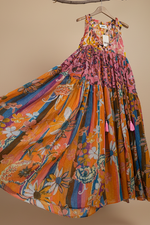 Carregar imagem no visualizador da galeria, Vestido boho floral saia aberta
