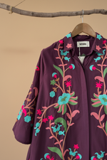 Carregar imagem no visualizador da galeria, Vestido bordado detalhe
