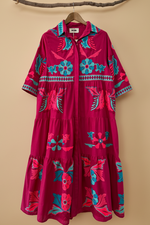 Carregar imagem no visualizador da galeria, Vestido bordado frente
