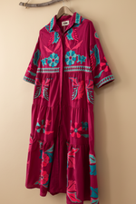 Carregar imagem no visualizador da galeria, Vestido bordado ângulo
