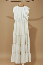 Carregar imagem no visualizador da galeria, Vestido bordado vista traseira
