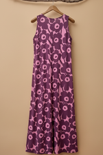 Carica l'immagine nel visualizzatore della galleria,Vestido costas - fundo bege estúdio
