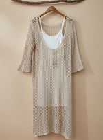Carica l'immagine nel visualizzatore della galleria,Vestido crochet bege — com forro estúdio
