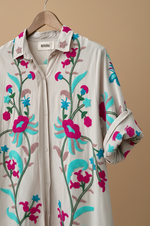 Load image in the gallery viewer,Vestido - Detalhe
