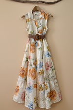 Carica l'immagine nel visualizzatore della galleria,Vestido floral cabide — frente com cinto
