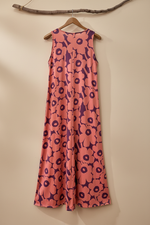 Carregar imagem no visualizador da galeria, Vestido Floral — Costas (corrigido)
