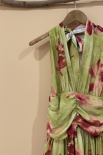 Carica l'immagine nel visualizzatore della galleria,Vestido floral - detalhe frente
