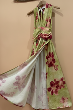 Carica l'immagine nel visualizzatore della galleria,Vestido floral - lateral
