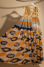 Cargue la imagen en el visor de la galería,Vestido - Foto 3 (saia)
