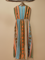 Load image in the gallery viewer,Vestido KEHLANI cabide costas
