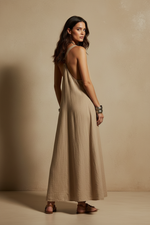 Carica l'immagine nel visualizzatore della galleria,Vestido linho - costas
