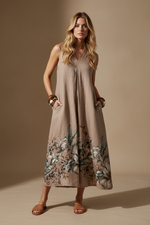 Carica l'immagine nel visualizzatore della galleria,Vestido linho modelo frente

