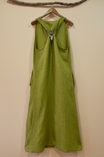 Carica l'immagine nel visualizzatore della galleria,Vestido linho verde - costas
