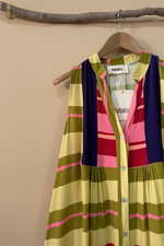 Carregar imagem no visualizador da galeria, Vestido maxi multicolor detalhe
