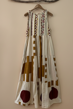 Carregar imagem no visualizador da galeria, Vestido oversize tribal - costas
