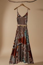 Carregar imagem no visualizador da galeria, Vestido Patchwork 4

