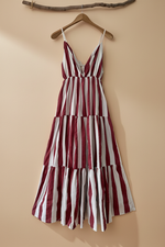 Carregar imagem no visualizador da galeria, Vestido Riscas - Frente 2
