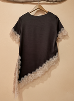 Load image in the gallery viewer,Vista traseira top - fundo bege
